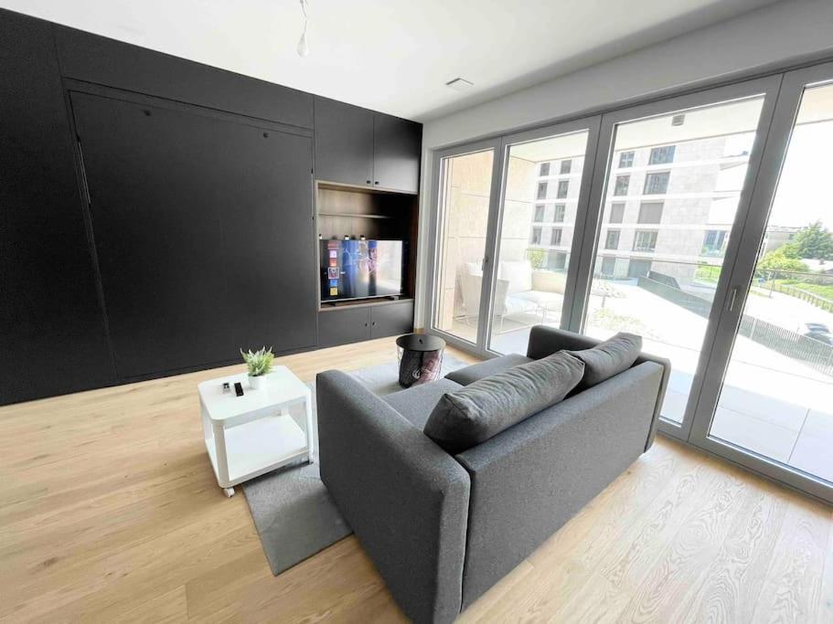 Luxury 2023 Flat In Center With Terrace & Parking- Cd4 Apartment Luxembourg Exterior photo